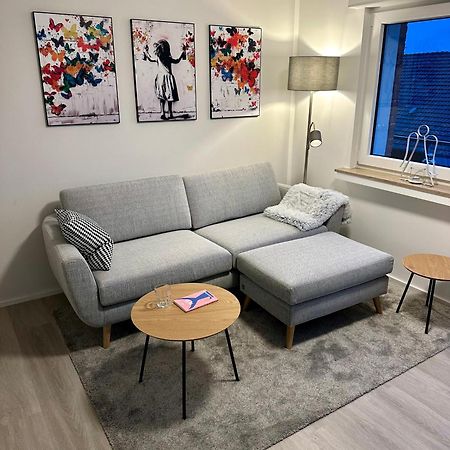 Rheinnest , Neue Und Gemuetliche Wohnung Dormagen Esterno foto