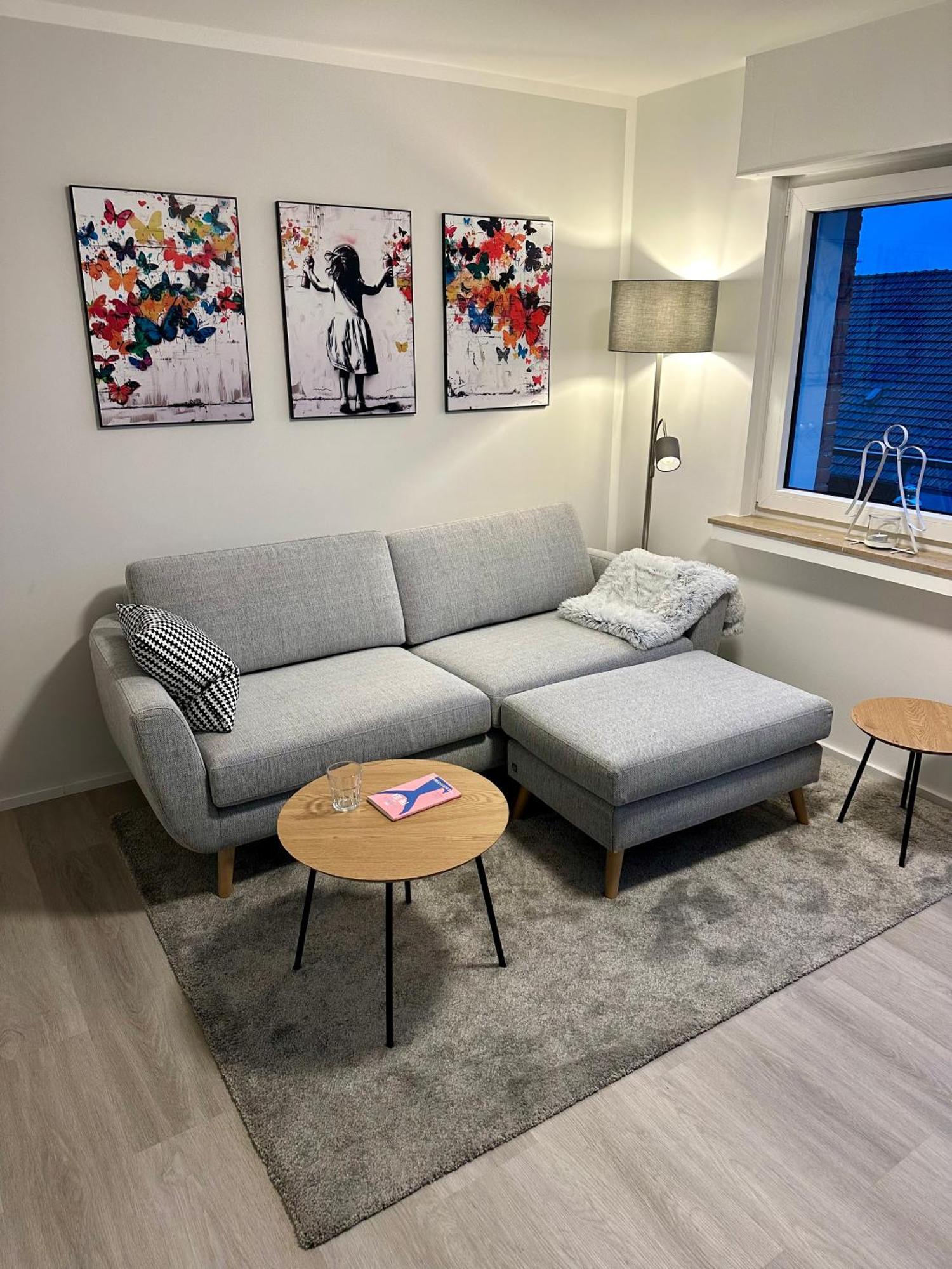 Rheinnest , Neue Und Gemuetliche Wohnung Dormagen Esterno foto